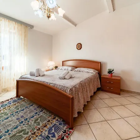Family Dream Miramari דירה *